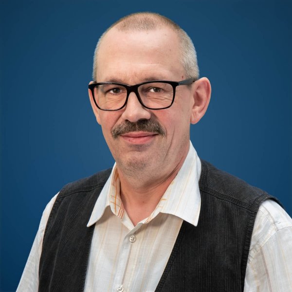 Ansprechpartner | Hans Stahl