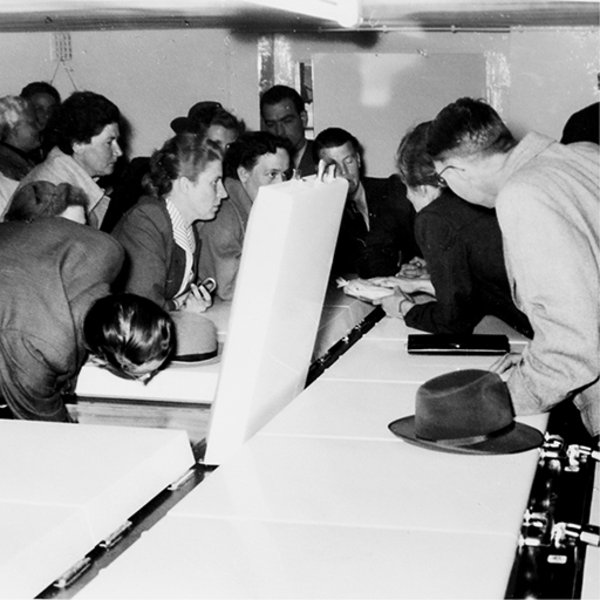 1953